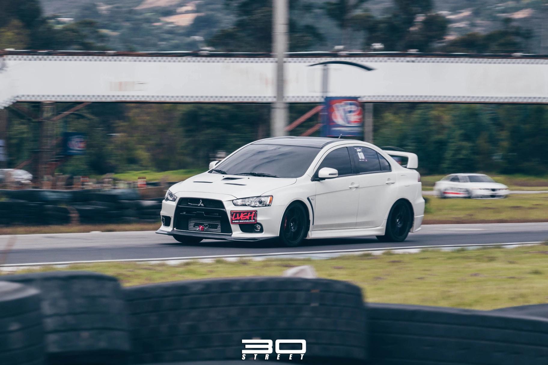 Mitsubishi Lancer EVO X